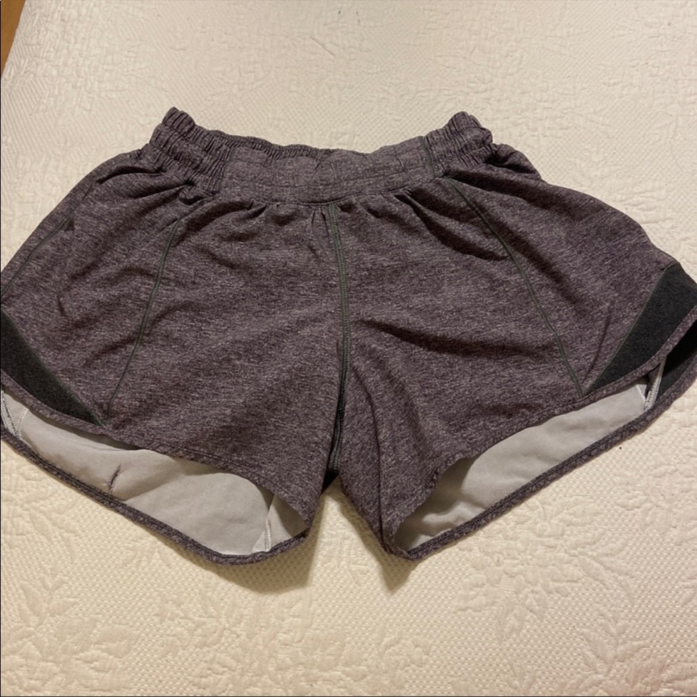 Womens lululemon hotty hot shorts
